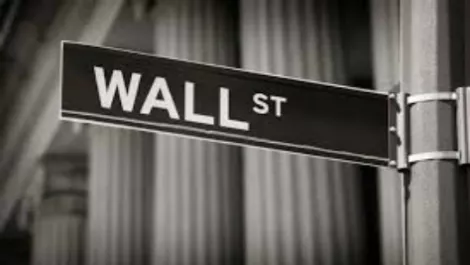 While you were sleeping: Fed divided on rates